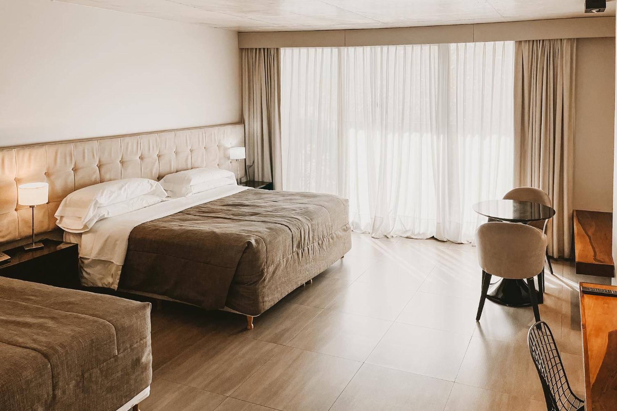 Nuit Hotel Mar del Plata Extérieur photo
